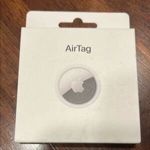 Apple AirTag in Sleek White and Silver